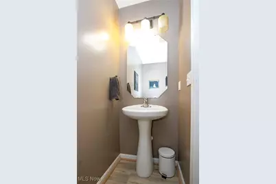 6473 Saint Leger Avenue NE, Canton, OH 44721 - Photo 20