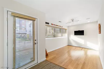 18828 Sloane Avenue #3, Oakwood, OH 44107 - Photo 4