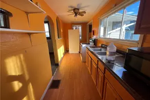 238 Moore St, East Liverpool, OH 43920 - Photo 2