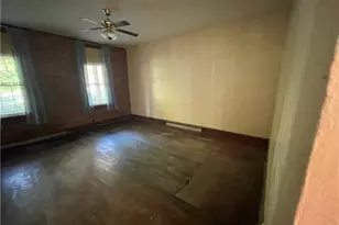 238 Moore St, East Liverpool, OH 43920 - Photo 10