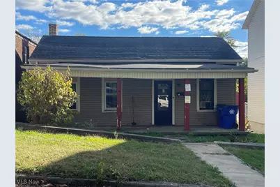 238 Moore Street, East Liverpool, OH 43920 - Photo 1