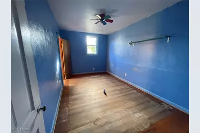 238 Moore Street, East Liverpool, OH 43920 - Photo 6