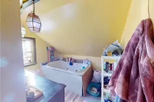 2304 14th St SW, Akron, OH 44314 - Photo 10