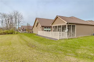 1493 Newman Dr, Brunswick Hills, OH 44212 - Photo 4