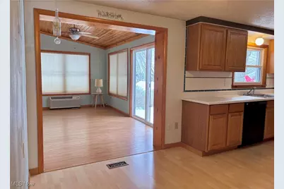 2312 Clarendon Avenue NW, Canton, OH 44708 - Photo 6