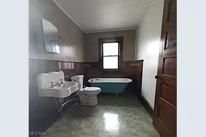 559 E Perry Street, Salem, OH 44460 - Photo 14