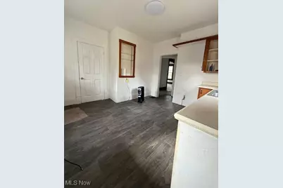 559 E Perry Street, Salem, OH 44460 - Photo 8