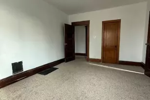 559 E Perry St, Salem, OH 44460 - Photo 6