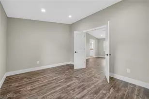 12005 Auburn Rd, Chardon, OH 44024 - Photo 12