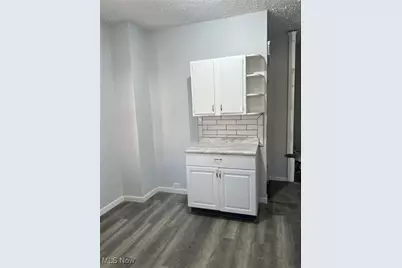 9003 Kempton Avenue, Loveland, OH 44108 - Photo 8