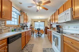 1425 Channonbrook Street SW, Canton, OH 44710 - Photo 22