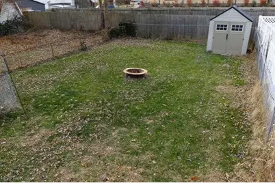 142 4th Street NE, New Philadelphia, OH 44663 - Photo 6