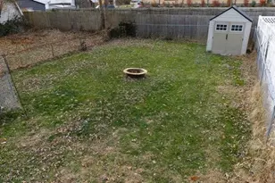 142 4th St NE, New Philadelphia, OH 44663 - Photo 6