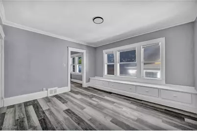 10112 Kinsman Road, Loveland, OH 44104 - Photo 26