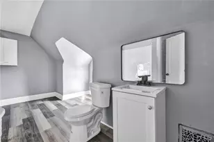 10112 Kinsman Rd, Loveland, OH 44104 - Photo 46