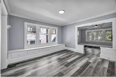 10112 Kinsman Road, Loveland, OH 44104 - Photo 12