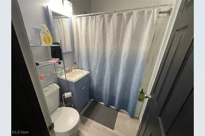 34205 Victor Drive, Eastlake, OH 44095 - Photo 12