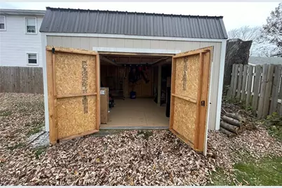 34205 Victor Drive, Eastlake, OH 44095 - Photo 16