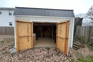 34205 Victor Dr, Eastlake, OH 44095 - Photo 16