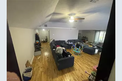 34205 Victor Drive, Eastlake, OH 44095 - Photo 4