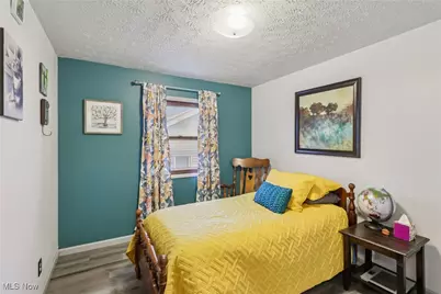 1240 Benton Street, Barberton, OH 44203 - Photo 16