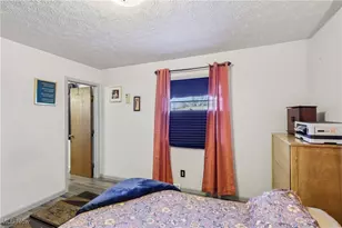 1240 Benton St, Barberton, OH 44203 - Photo 24