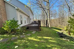 49698 Parkview Dr, East Liverpool, OH 43920 - Photo 8