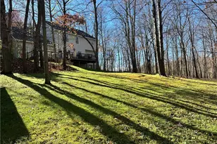 49698 Parkview Dr, East Liverpool, OH 43920 - Photo 10