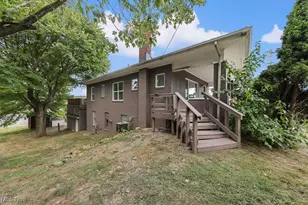 401 Prospect St, Minerva, OH 44657 - Photo 2