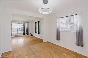 1911 Beverly Hills Dr, Euclid, OH 44117 - Photo 6