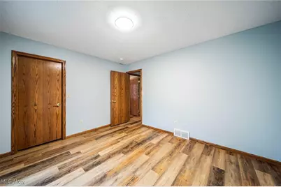 7340 Maple Street, Mentor, OH 44060 - Photo 32