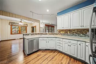 7340 Maple St, Mentor, OH 44060 - Photo 16