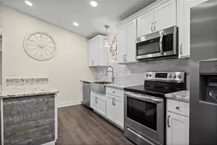 35873 Westminister Ave, North Ridgeville, OH 44039 - Photo 8