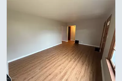 106 Selden Avenue, Akron, OH 44301 - Photo 2