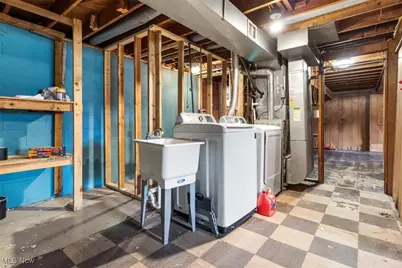 2255 Jackson Street, Lorain, OH 44052 - Photo 26