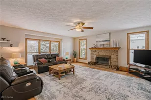 10191 Dayflower Dr, Twinsburg, OH 44087 - Photo 14