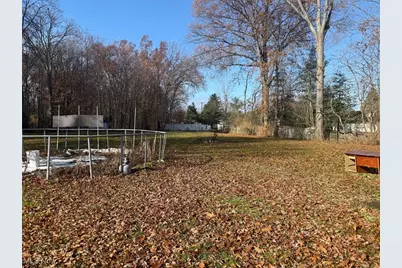 400 North Road SE, Warren, OH 44484 - Photo 6