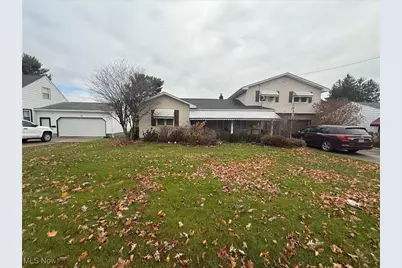 34 Iroquois Street, Struthers, OH 44471 - Photo 1