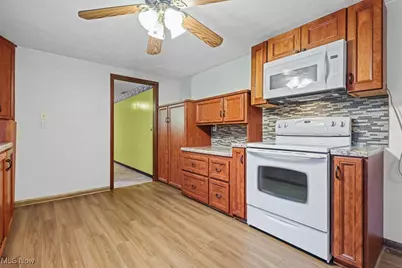 6290 15th Street NE, East Canton, OH 44730 - Photo 6