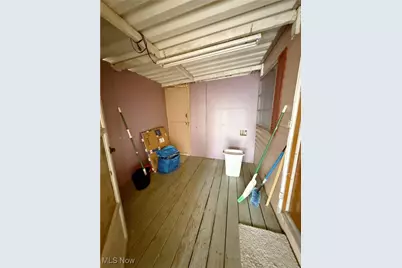 73 Redwood Drive, Beloit, OH 44609 - Photo 2