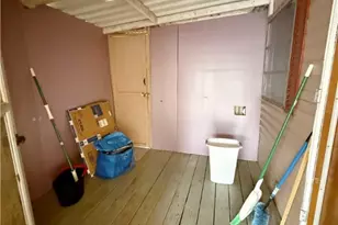 73 Redwood Dr, Beloit, OH 44609 - Photo 2