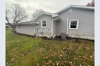 454 Garver Drive, Youngstown, OH 44512 - Photo 2