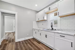 11209 Continental Ave, Loveland, OH 44104 - Photo 14