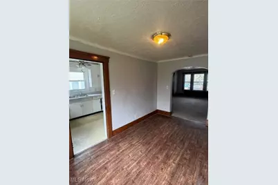 1029 W 10th Street, Lorain, OH 44052 - Photo 16