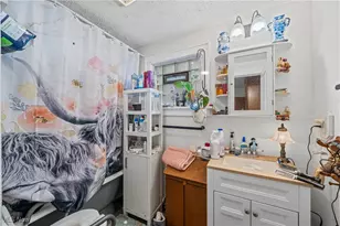 1067 Mercer Ave, Akron, OH 44320 - Photo 12