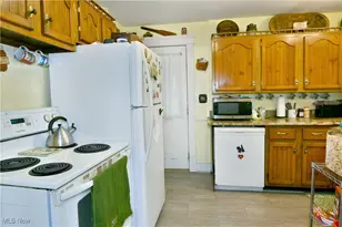 9210 Howland Springs Rd SE, Howland, OH 44484 - Photo 22