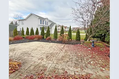 311 E 293rd Street, Willowick, OH 44095 - Photo 2