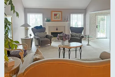 311 E 293rd Street, Willowick, OH 44095 - Photo 6