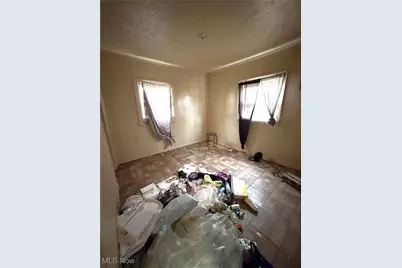 16901 Ridgeton Drive, Loveland, OH 44128 - Photo 14