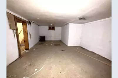 14914 Kingsford Avenue, Loveland, OH 44128 - Photo 24